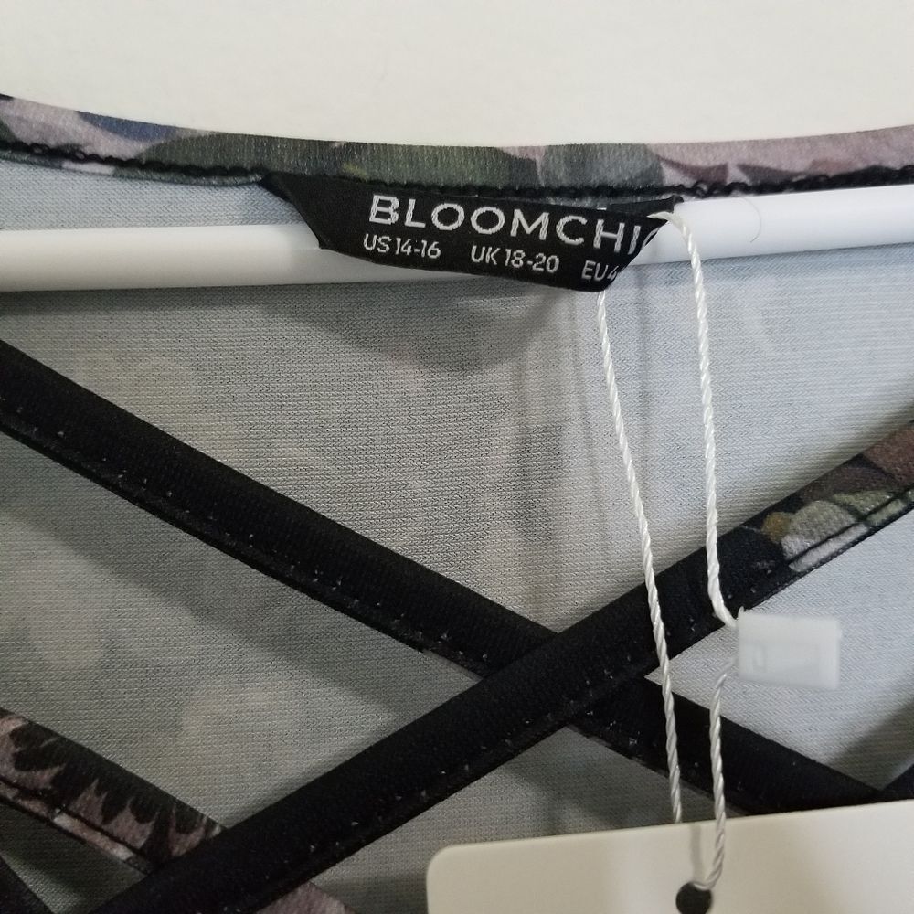 Bloomchic Floral Print Babydoll Blouse - Picture 8 of 9